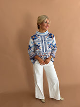 Load image into Gallery viewer, Cream Scallop Detail Jeans