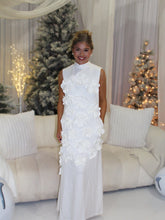 Load image into Gallery viewer, Floral Appliqué Maxi- White