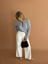 Load image into Gallery viewer, Cream Scallop Detail Jeans