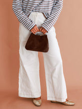 Load image into Gallery viewer, Cream Scallop Detail Jeans