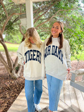 Load image into Gallery viewer, Auburn Mockneck