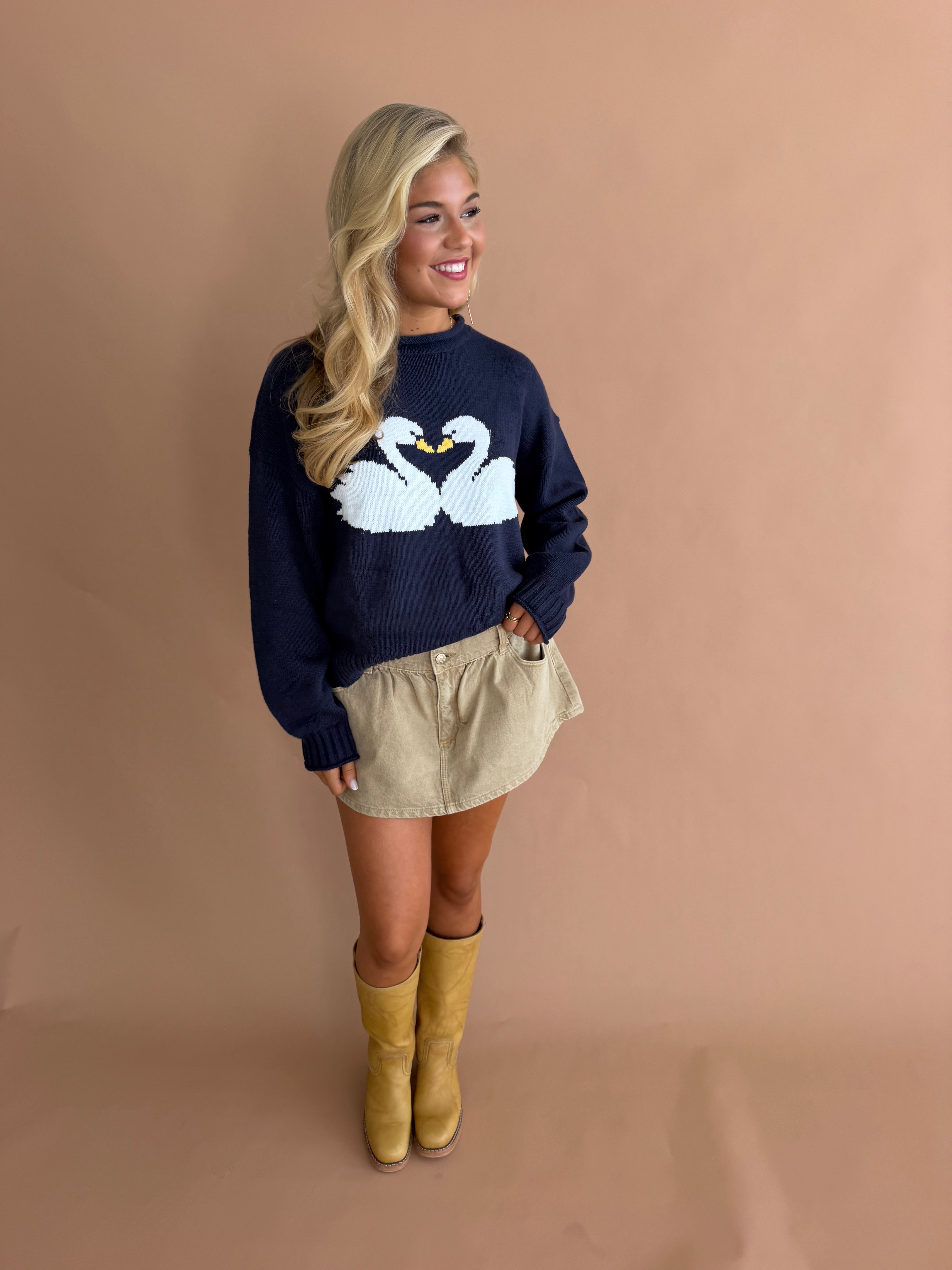 Love Bird Swan Sweater